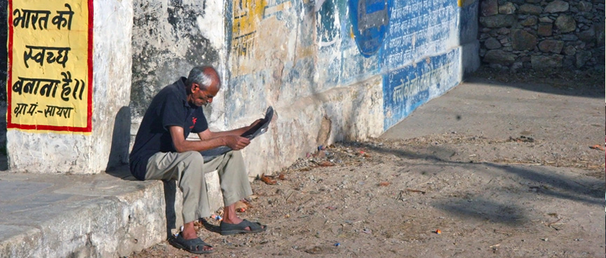 Along the highway, Rajasthan